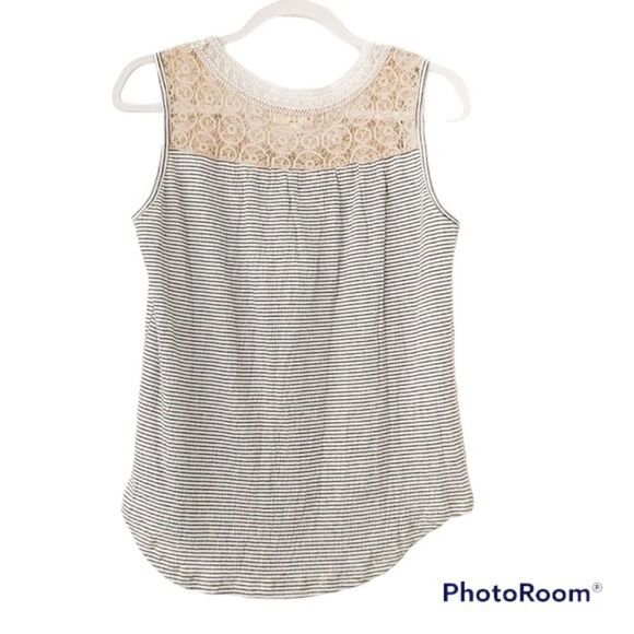 Mauve Lace Sleeveless Top - Small - Excellent Condition - Picture 5 of 14